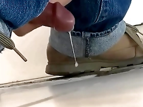 Teen girl masturbates in Asian supermarket restroom