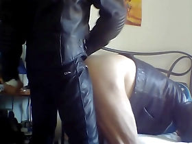 Motorcycle enthusiast gets his anal desires fulfilled by fullcuir666.
