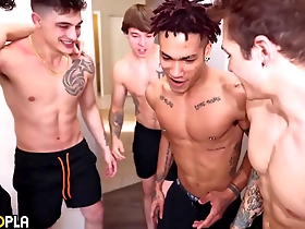 Liam, the size enthusiast, enjoys some hot action with Leon.