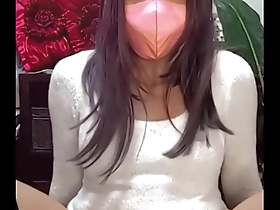 Chika the masked crossdresser in steamy solo performance.