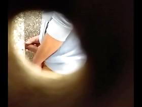 Straight guy tries out gay sex with a solo boy