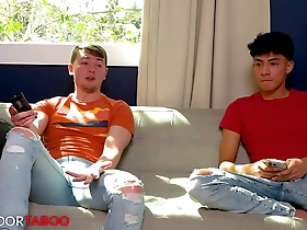 Straight jock’s first gay experience with a twink stepbro in NextDoorTaboo