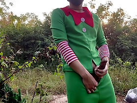 Solo pleasure on a hot Christmas Eve in Thailand