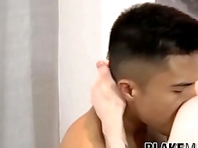 British jock gets an Asian stud’s semen on his face
