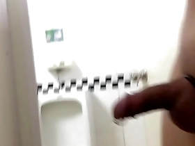 Gay toilet encounter in Taiwan