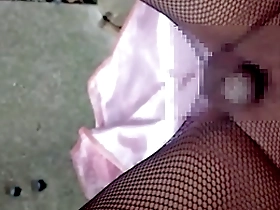 Crossdresser in a qipao, solo boy play