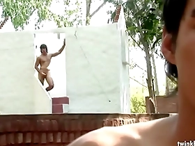 Latin men Luka and Sergio have sex outside.