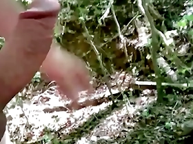 Hiking and jerking off: A steamy solo adventure