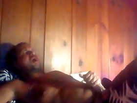 Cam show with male model SirChrisx9 performing intense hip thrusts